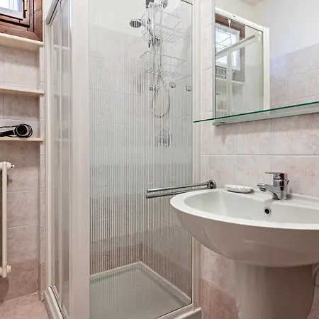 Palme Flat Apartman Manerba del Garda